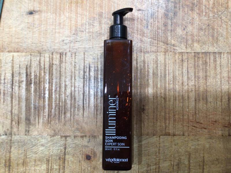 Acheter un shampooing ILLUMINER™️ au Kérarice  protecteur pour cheveux colorés et méchés à Lyon dans le Rhône